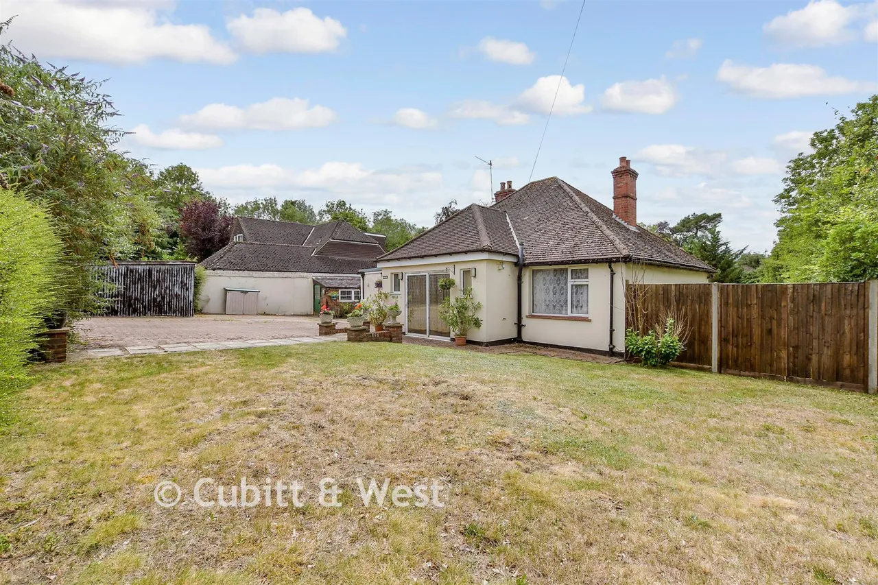 Ermyn Way, Leatherhead, KT22, photo 7