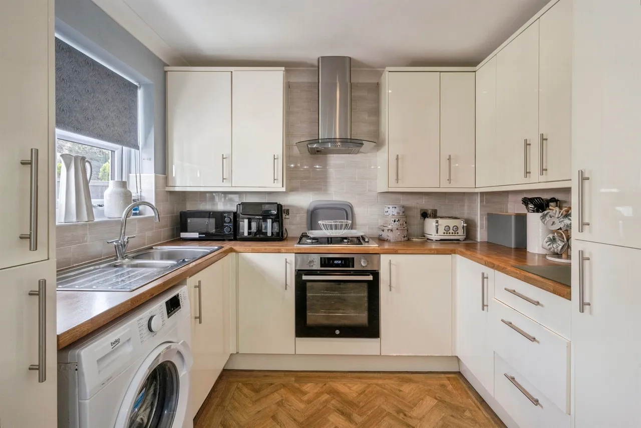Cranwell Court, Goldthorpe, S63, photo 7