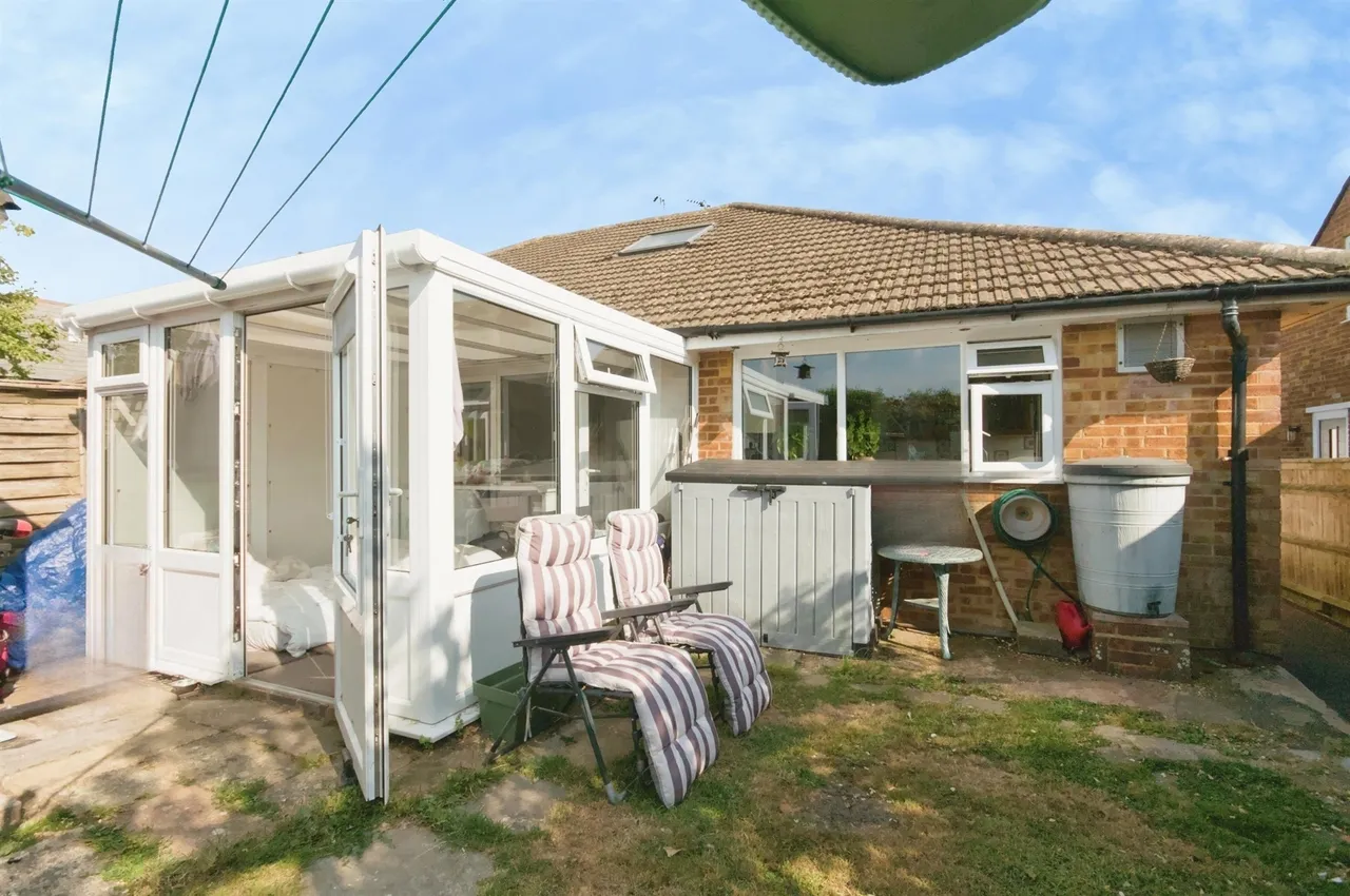 Willow Drive, Polegate, photo 12