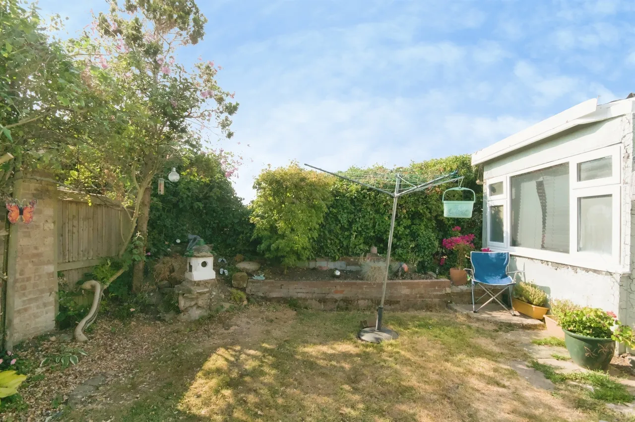 Willow Drive, Polegate, photo 11