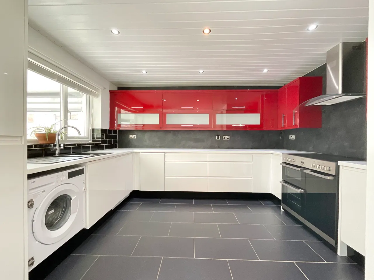 Tilstone Close, Hough, CW2, photo 9