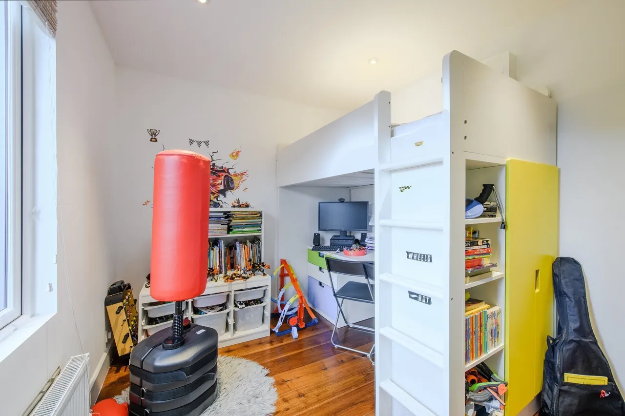 Upper Richmond Road West, East Sheen, SW14, photo 6