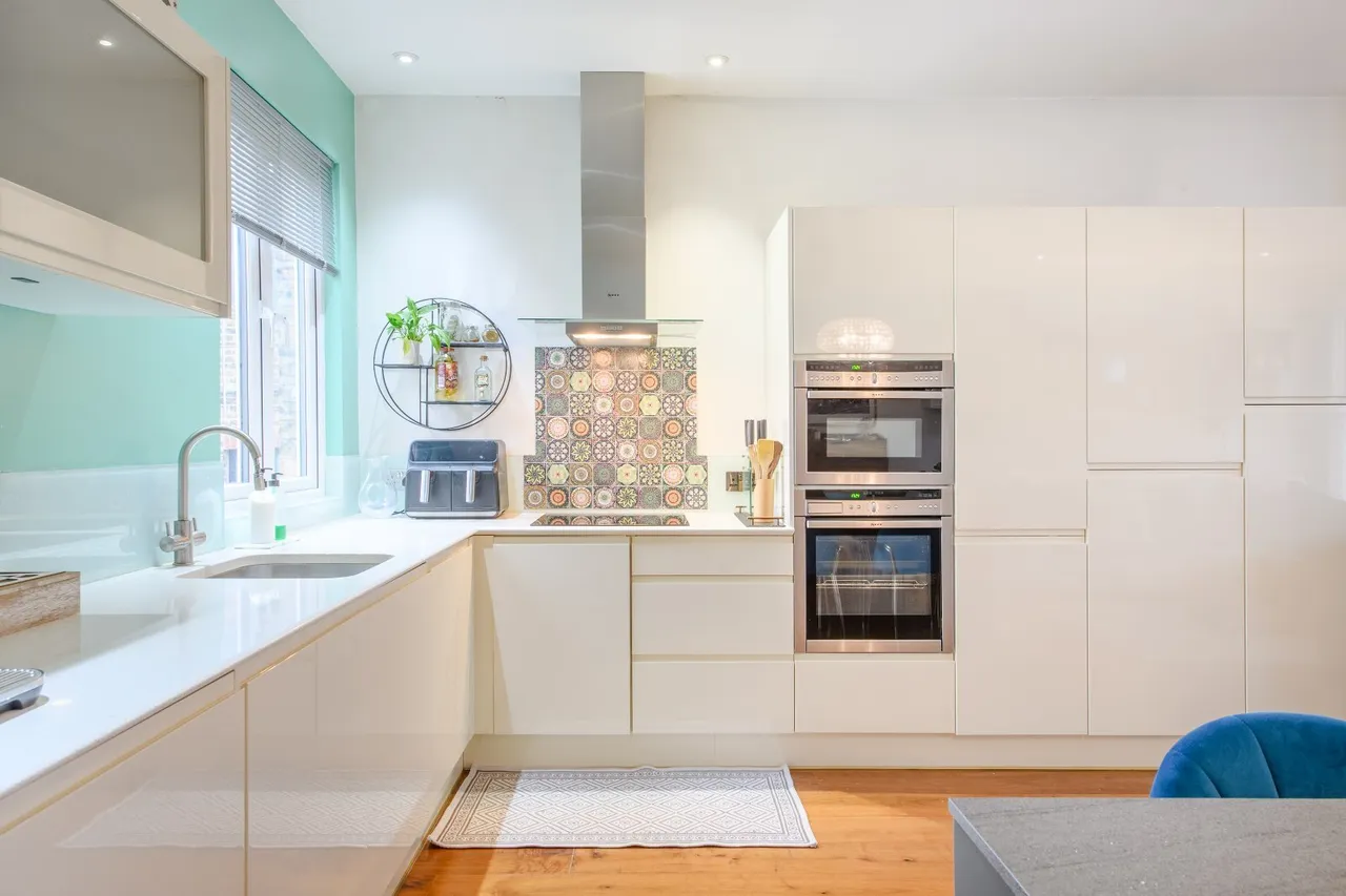 Upper Richmond Road West, East Sheen, SW14, photo 4