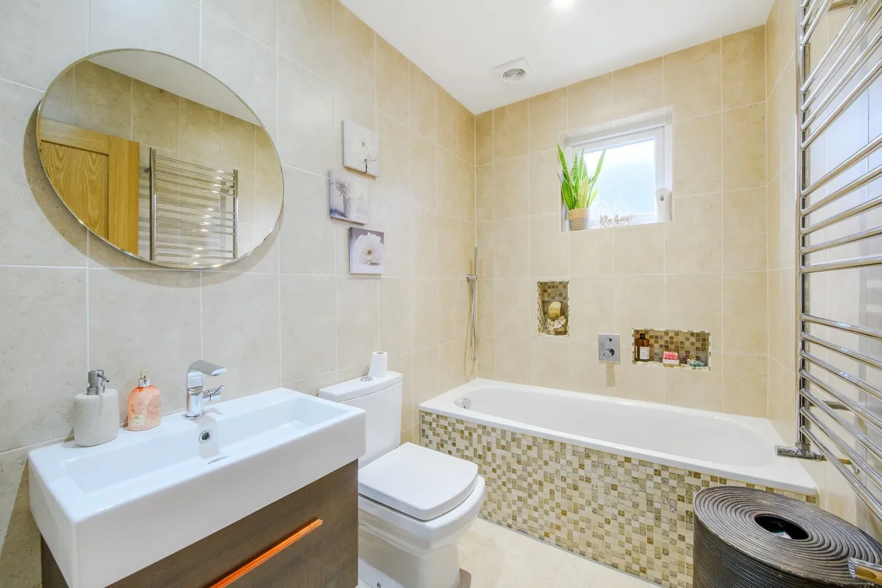 Upper Richmond Road West, East Sheen, SW14, photo 5