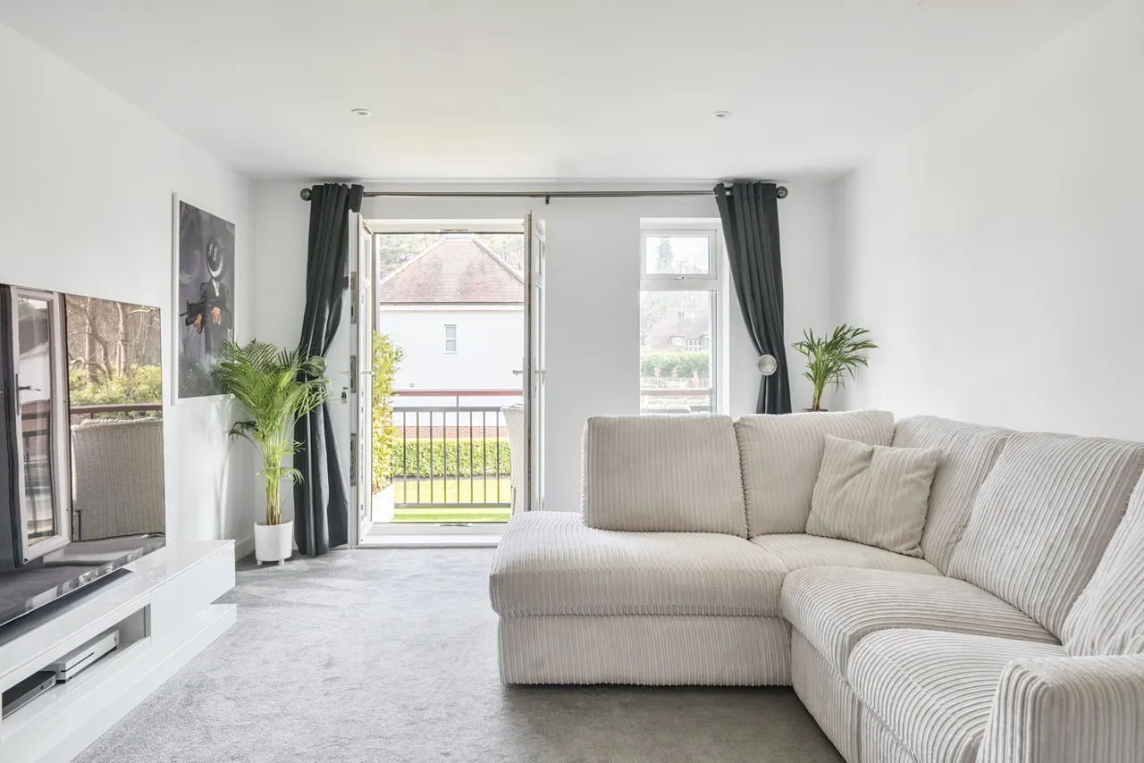 Beacon Crescent, Hindhead, GU26, photo 4