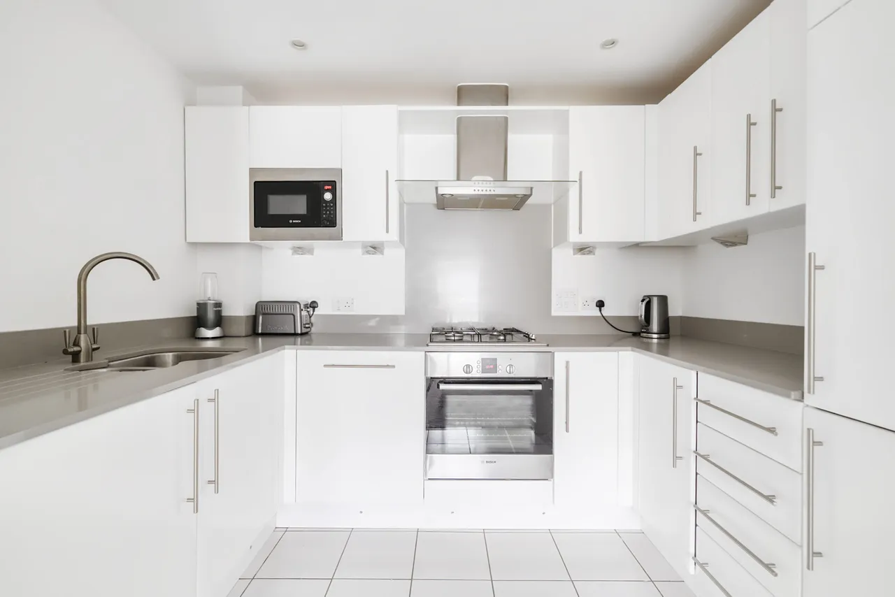 Beacon Crescent, Hindhead, GU26, photo 5