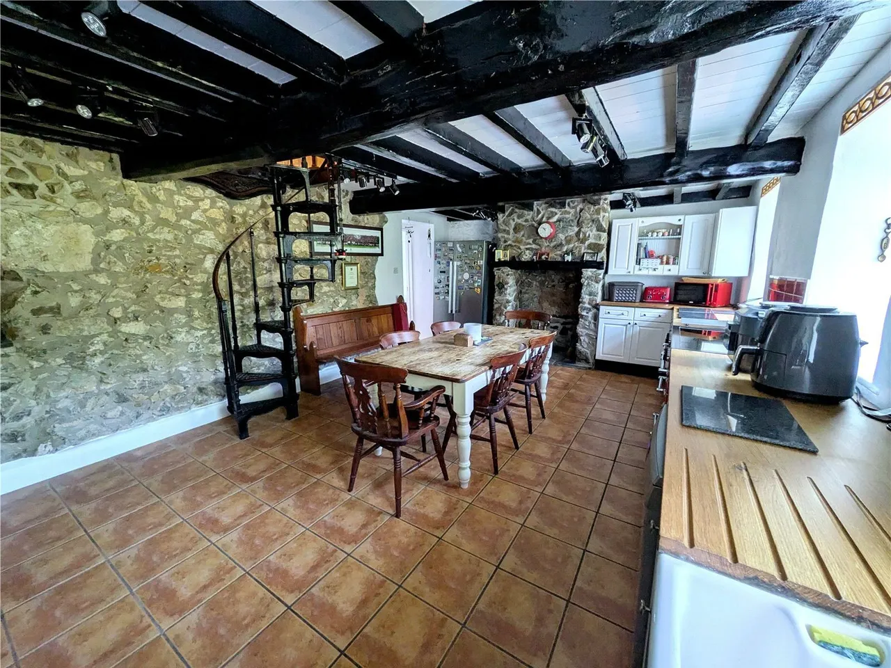 Gwalchmai, Holyhead, LL65, photo 3