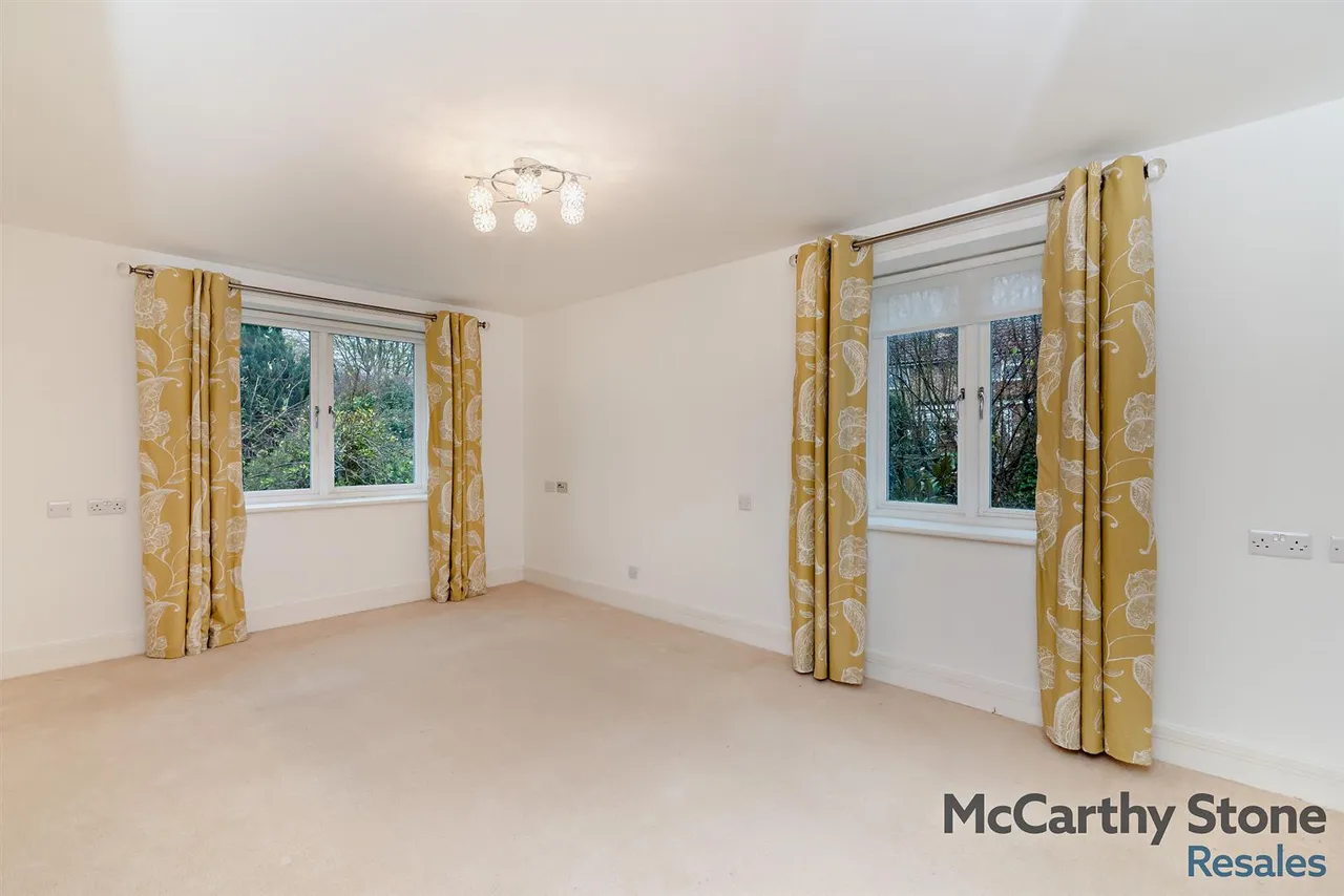 Station Road, Petworth, GU28, photo 2