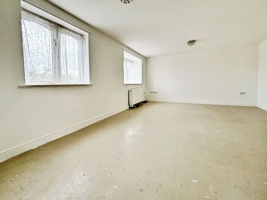 Dunlop Close, Dartford, Kent, DA1, photo 4
