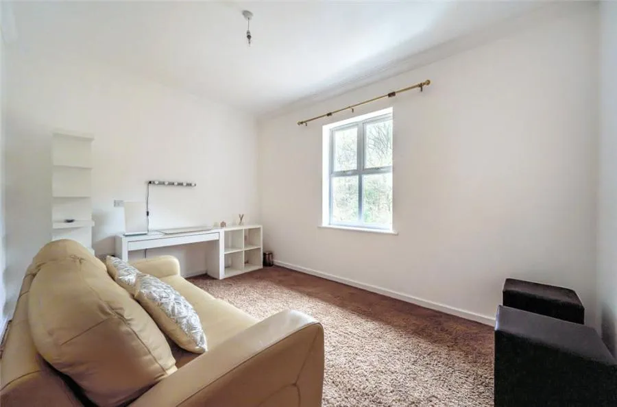 Regents Drive, Woodford Green, IG8, photo 7
