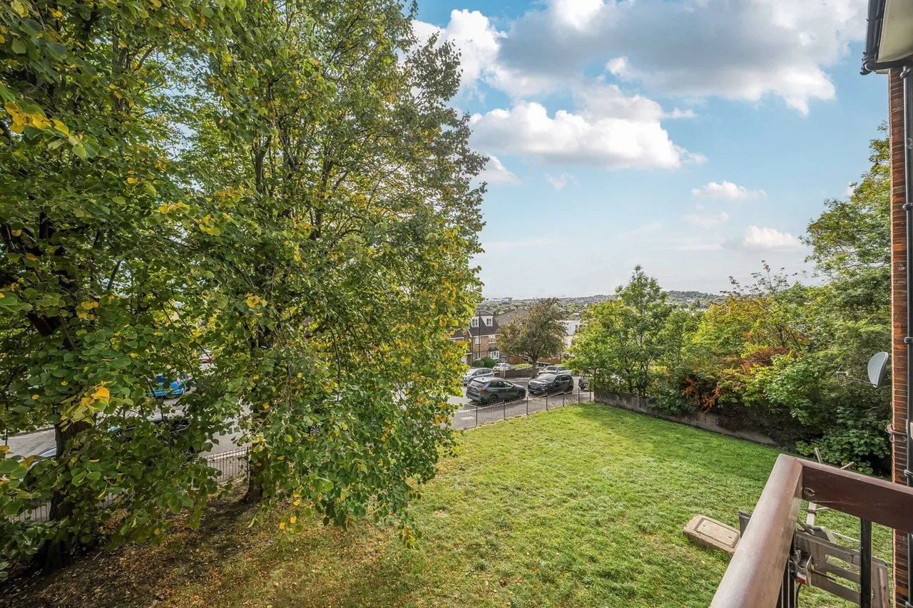 Brockley Park, SE23, photo 19