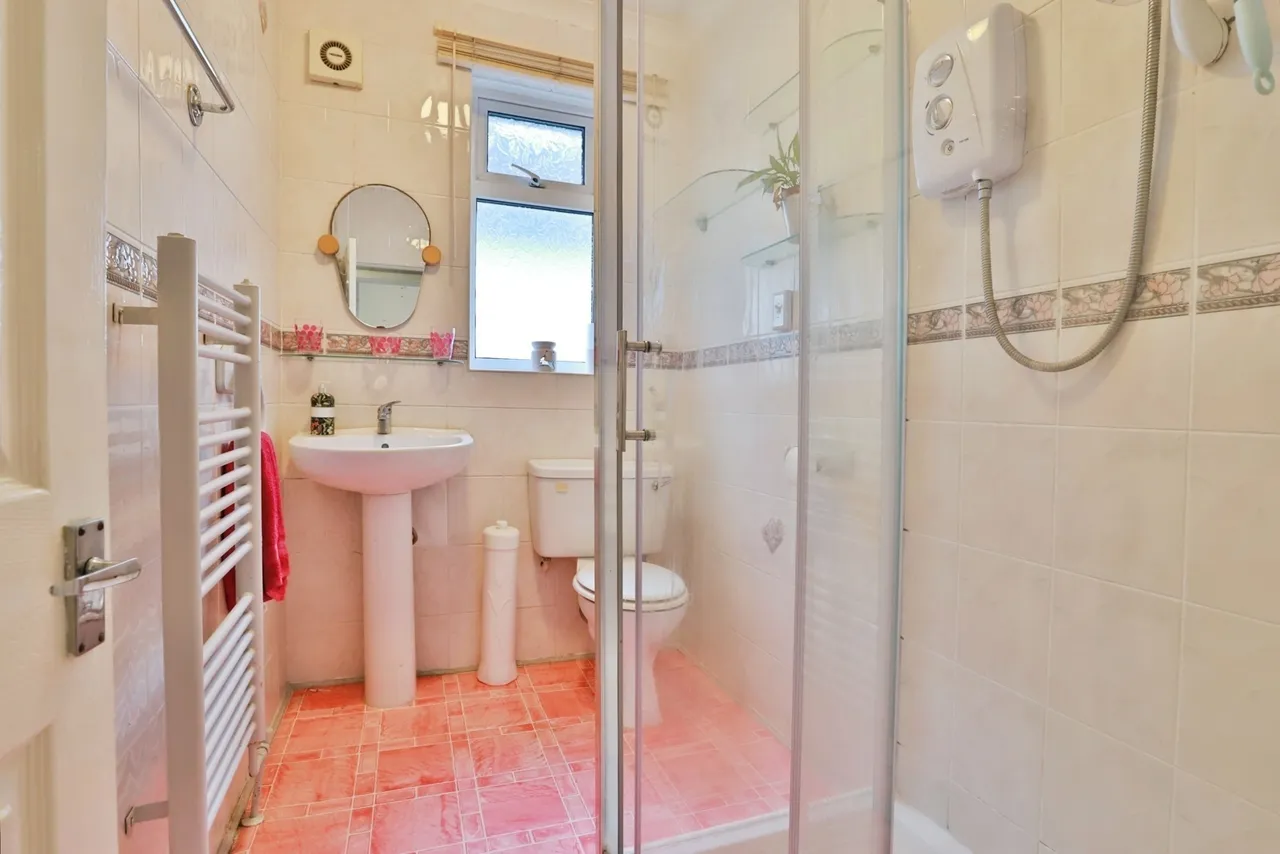 Sylvan Road, Poole, BH12, photo 13