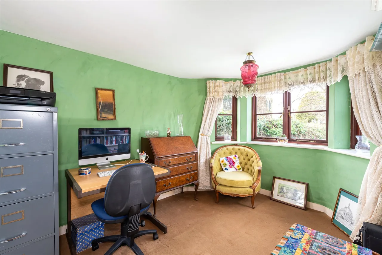 Newport Road, Moulsoe, MK16, photo 11