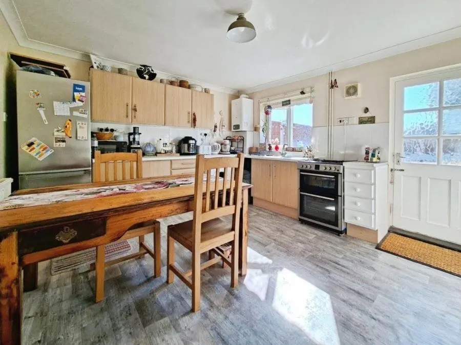 Queens Road, Spalding, PE11, photo 5