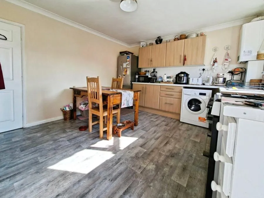 Queens Road, Spalding, PE11, photo 6