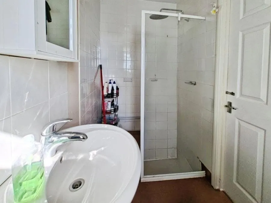 Queens Road, Spalding, PE11, photo 7