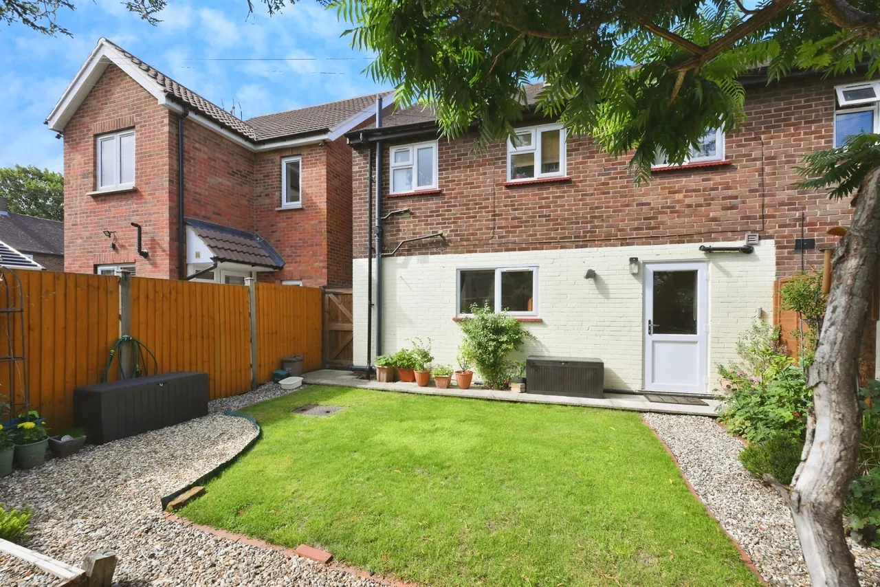 St. Cuthberts Road, Hoddesdon, photo 12