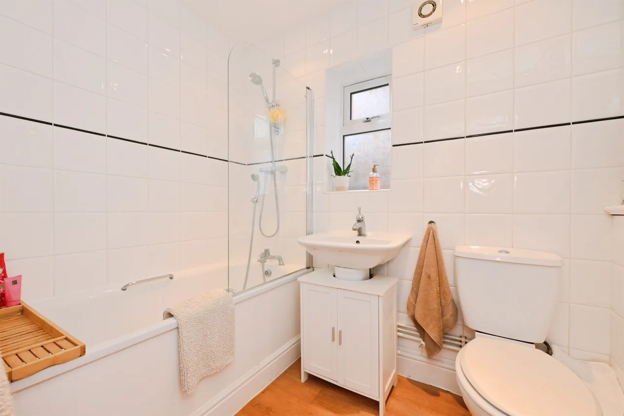 St. Cuthberts Road, Hoddesdon, photo 9