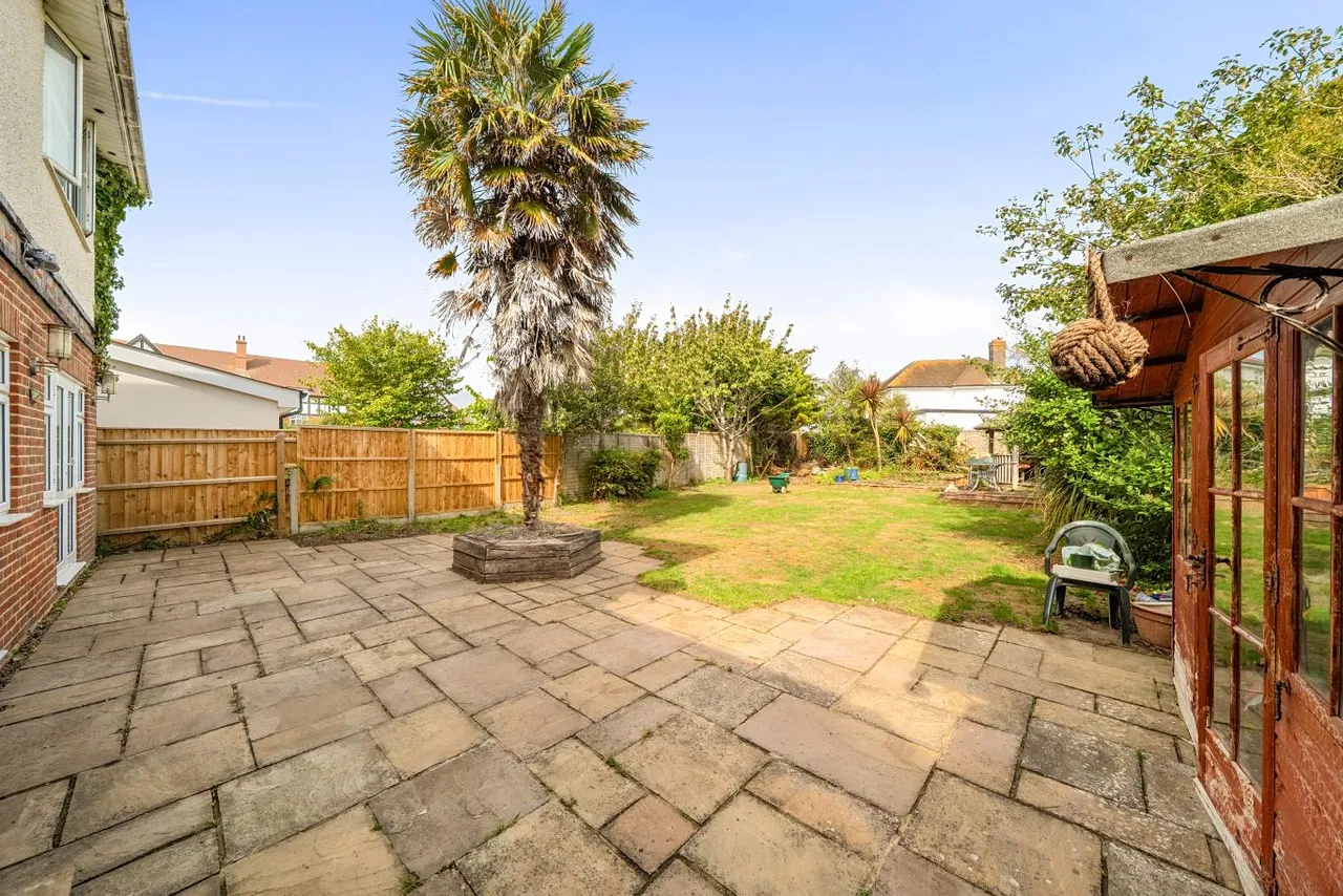 Belle Vue Road, BH6, photo 18