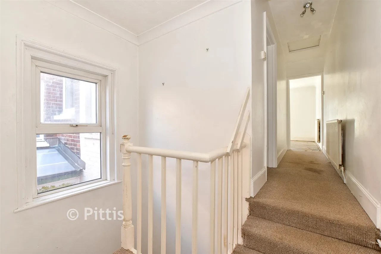 Pelham Road, Cowes, PO31, photo 6