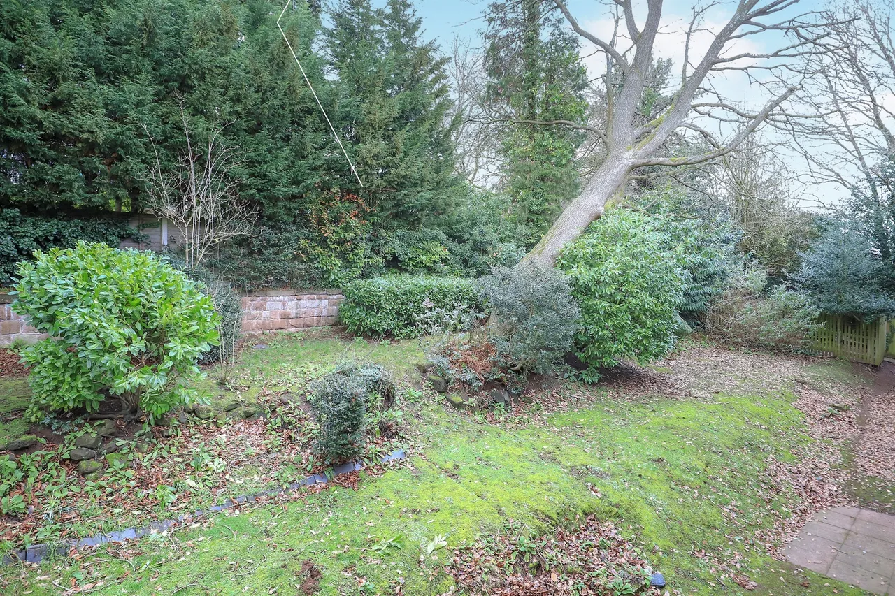 High Meadows, Compton, Wolverhampton, photo 7