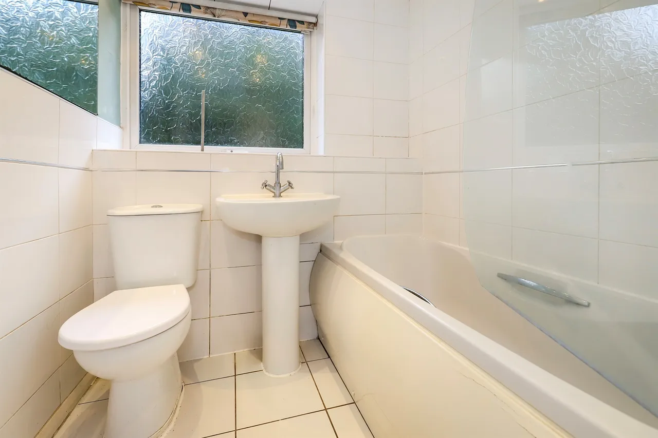 High Meadows, Compton, Wolverhampton, photo 11