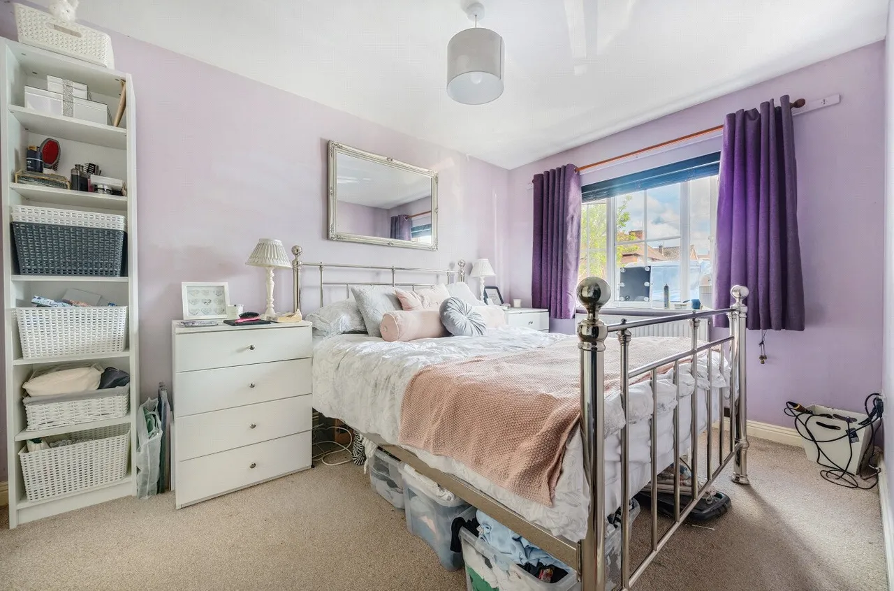 Roebuck Estate, Binfield, Bracknell, Berkshire, RG42 4DD, photo 11