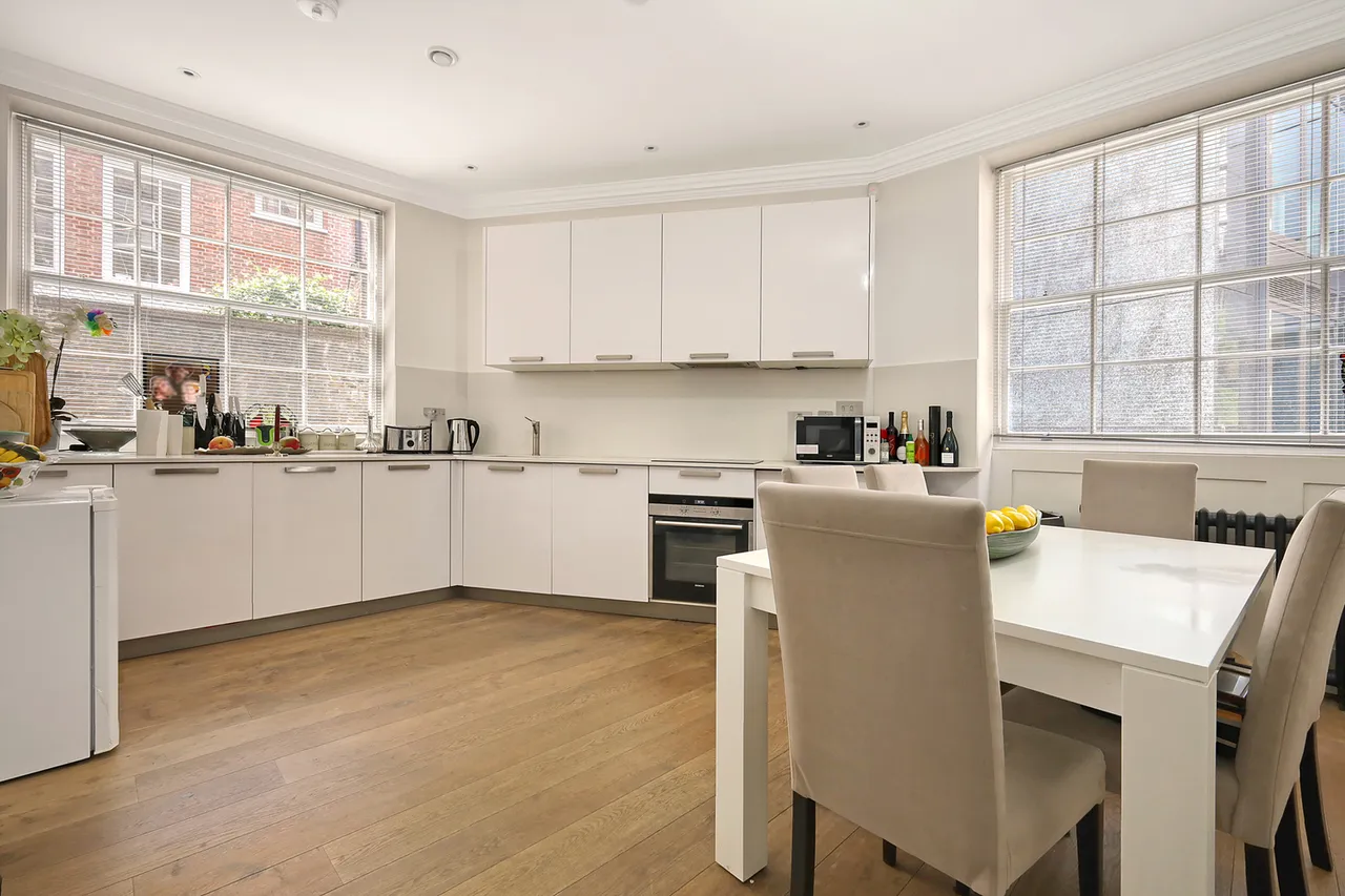 Red Lion Court, London, EC4A, photo 4