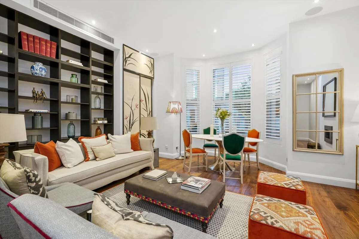3 bed flat for sale, Cathcart Road, London, SW10
