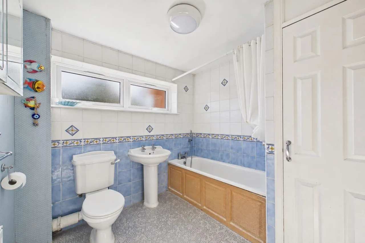 Coniston Road, Linslade, LU7, photo 12