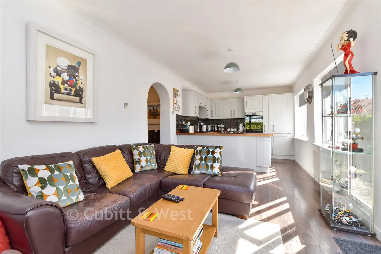 Muirfield Close, Worthing, BN13, photo 7