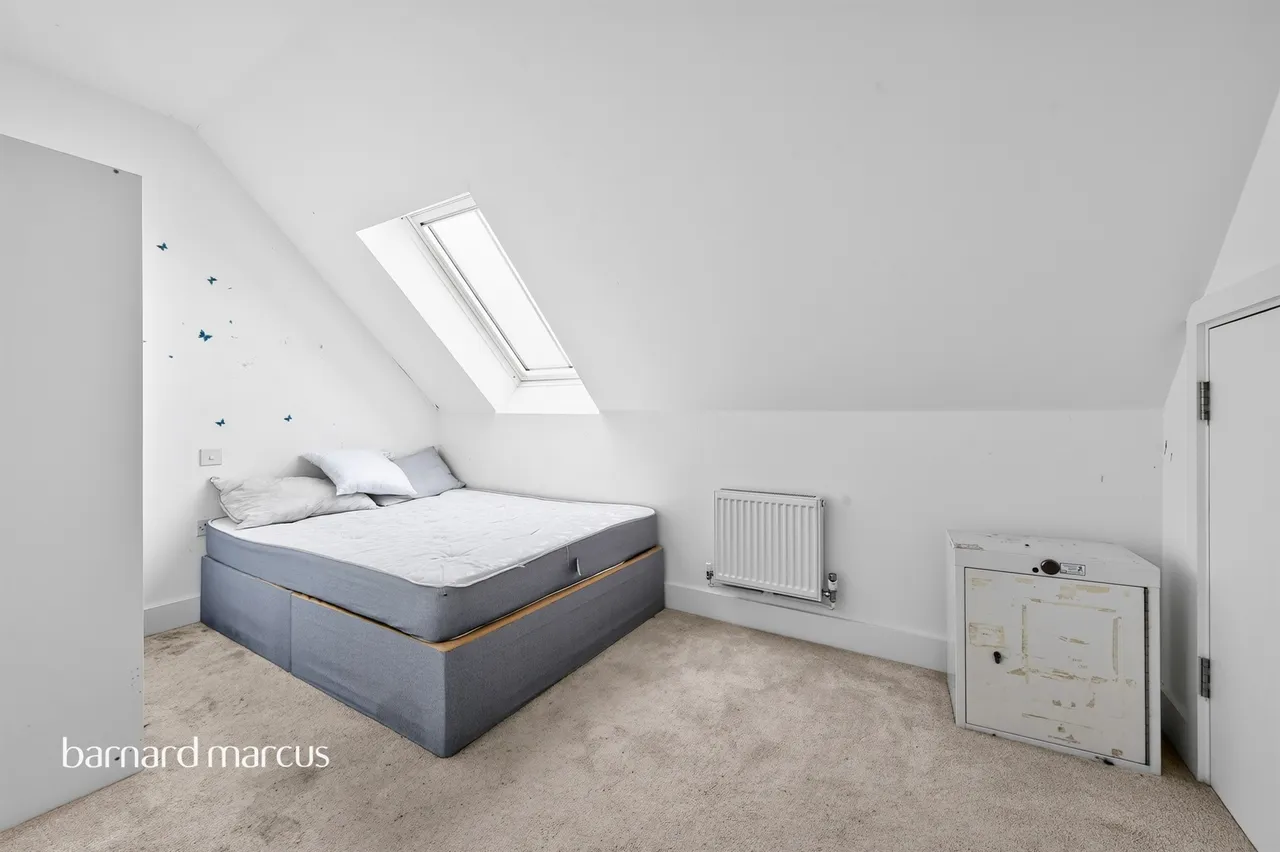 Aylsham Road, Tadworth, photo 7