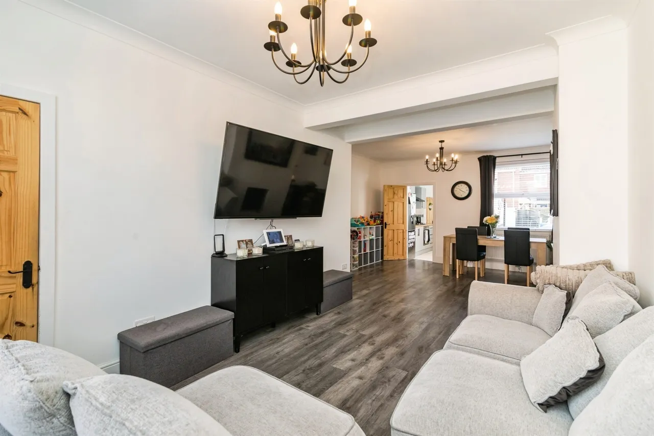 Maidstone Road, Lowestoft, photo 2