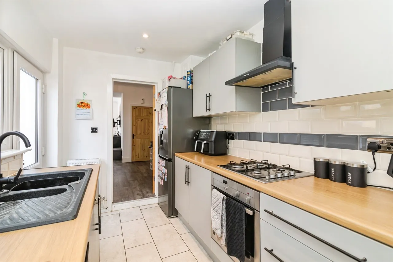 Maidstone Road, Lowestoft, photo 8