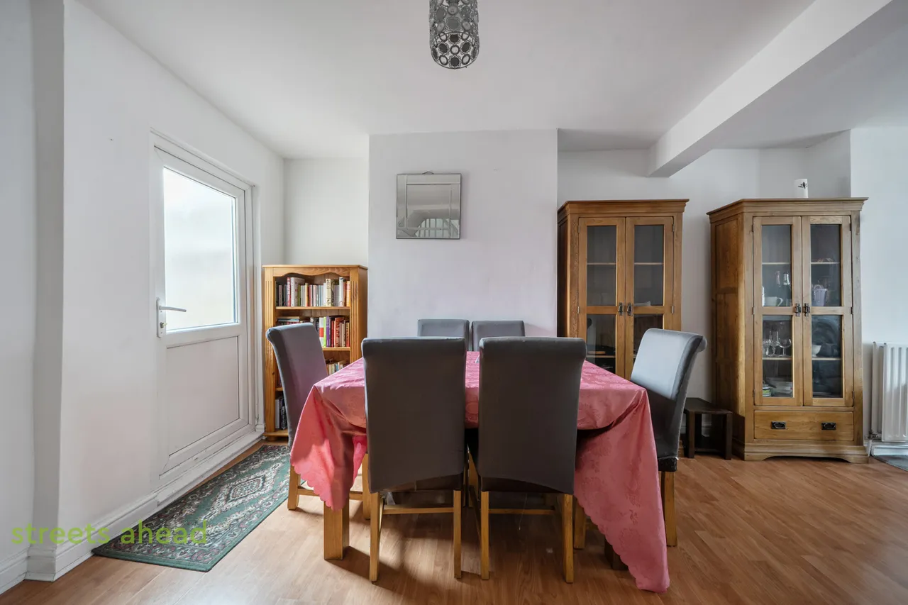 Dennett Road, Croydon, CR0, photo 9