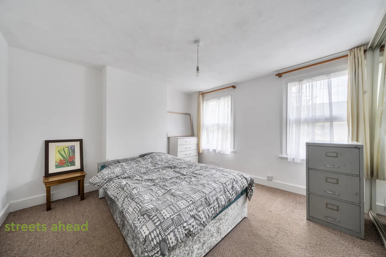 Dennett Road, Croydon, CR0, photo 18