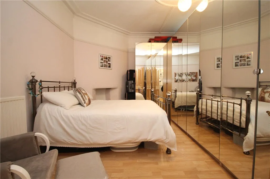 Mitcham Park, Mitcham, CR4, photo 4