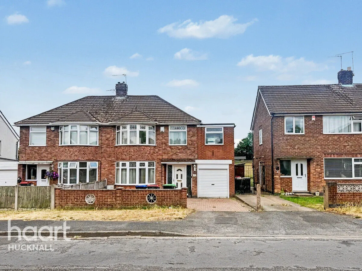 4 bed house for sale, Wings Drive, Nottingham, NG15