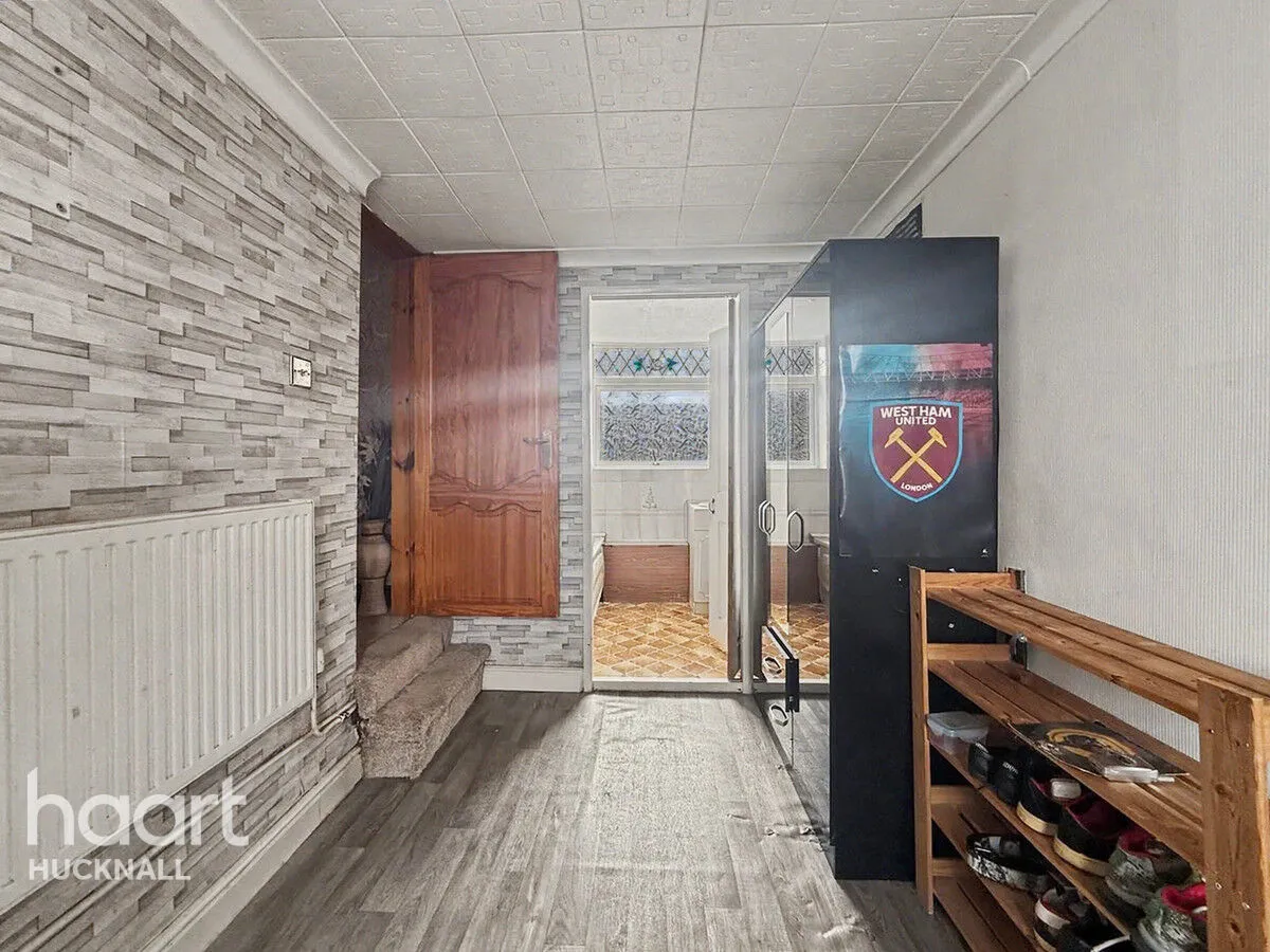 Wings Drive, Nottingham, NG15, photo 8