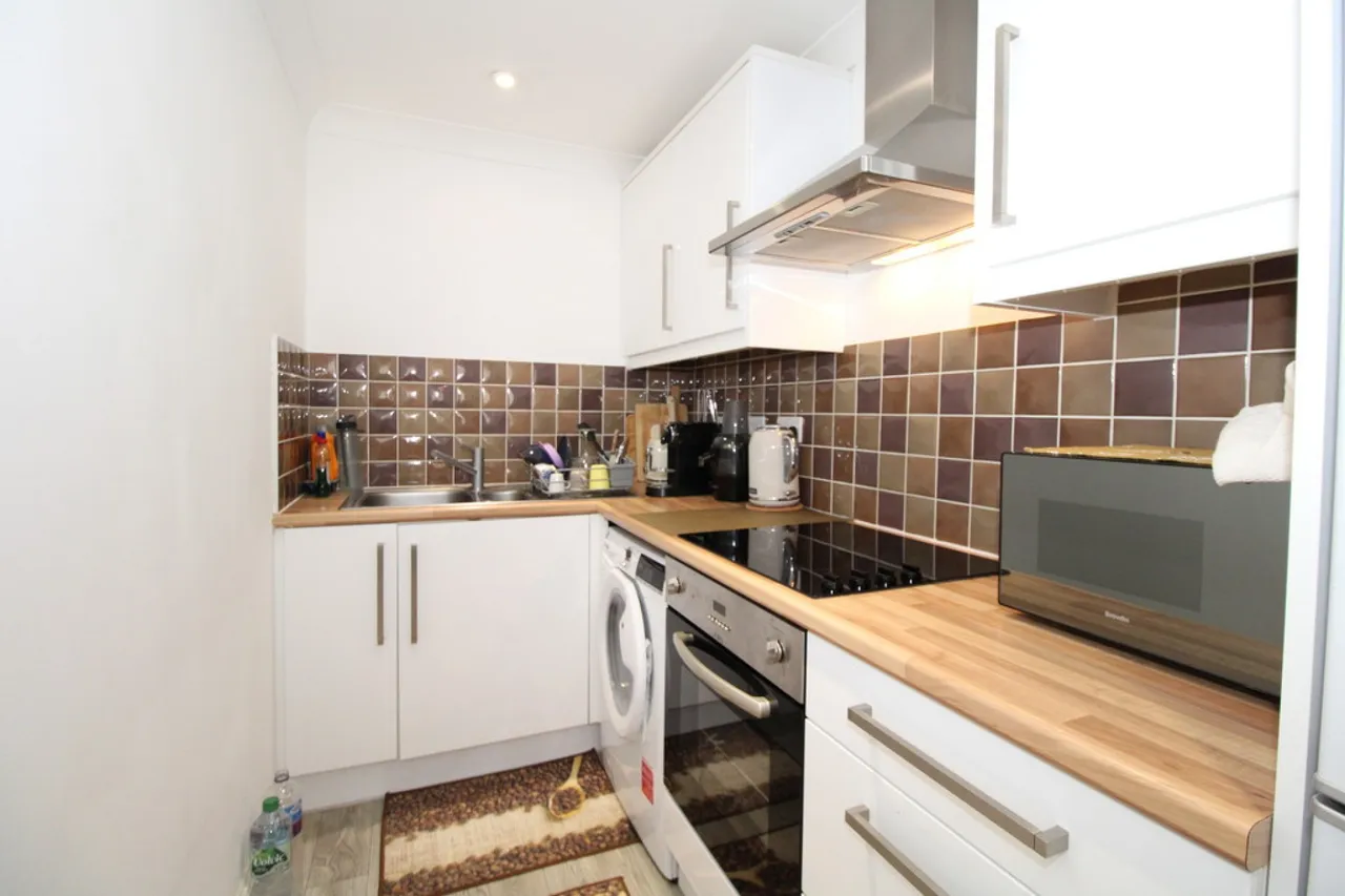 Ashmead Close, Ashford, photo 3