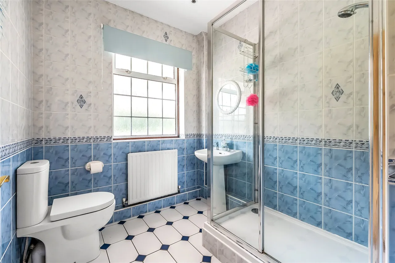 Shere Road, West Clandon, GU4, photo 8
