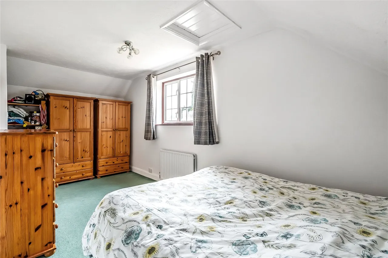 Shere Road, West Clandon, GU4, photo 10