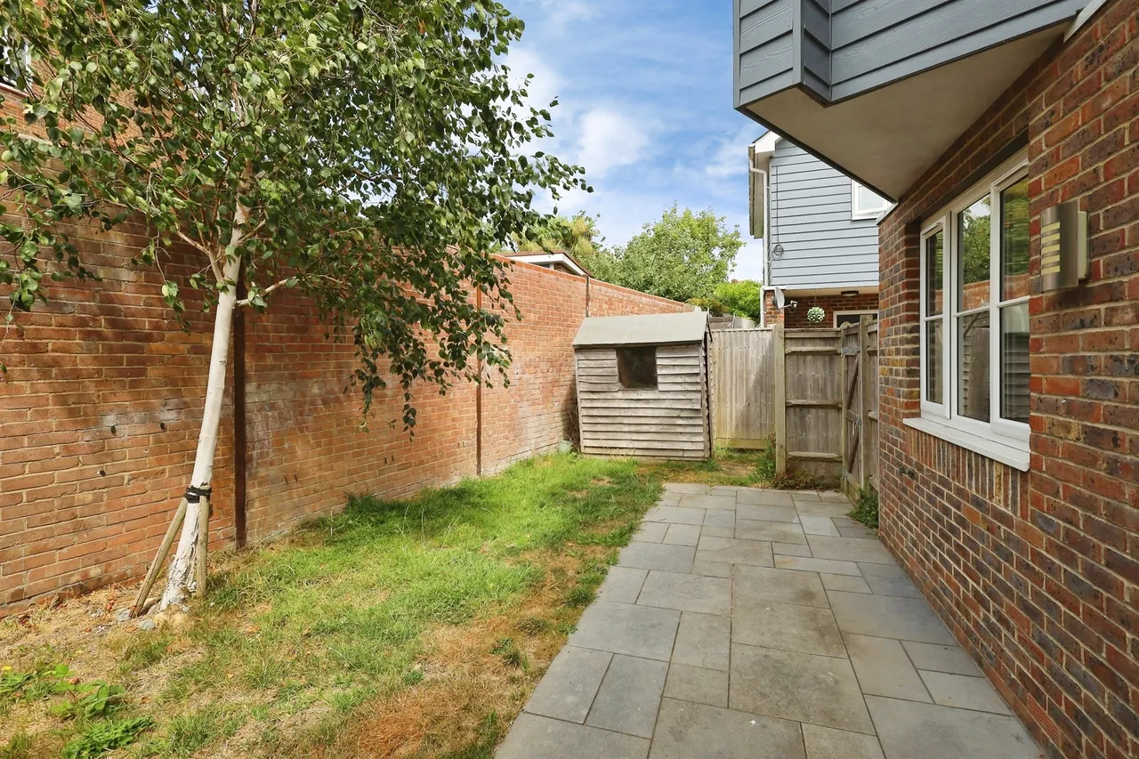 Fitzmaurice Mews, Eastbourne, BN22, photo 14