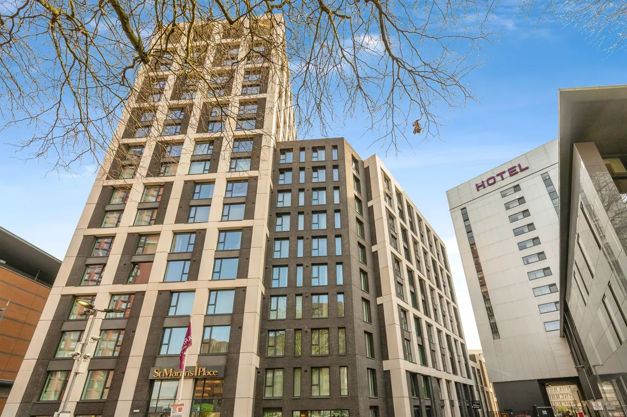 Broad Street, Birmingham, B15, photo 6