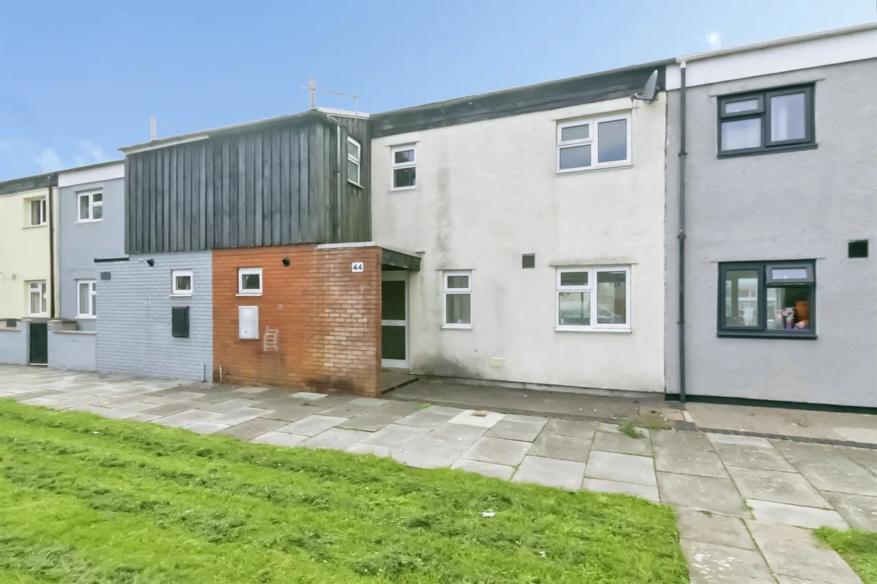 Mallory Close, Barry, CF62, photo 2