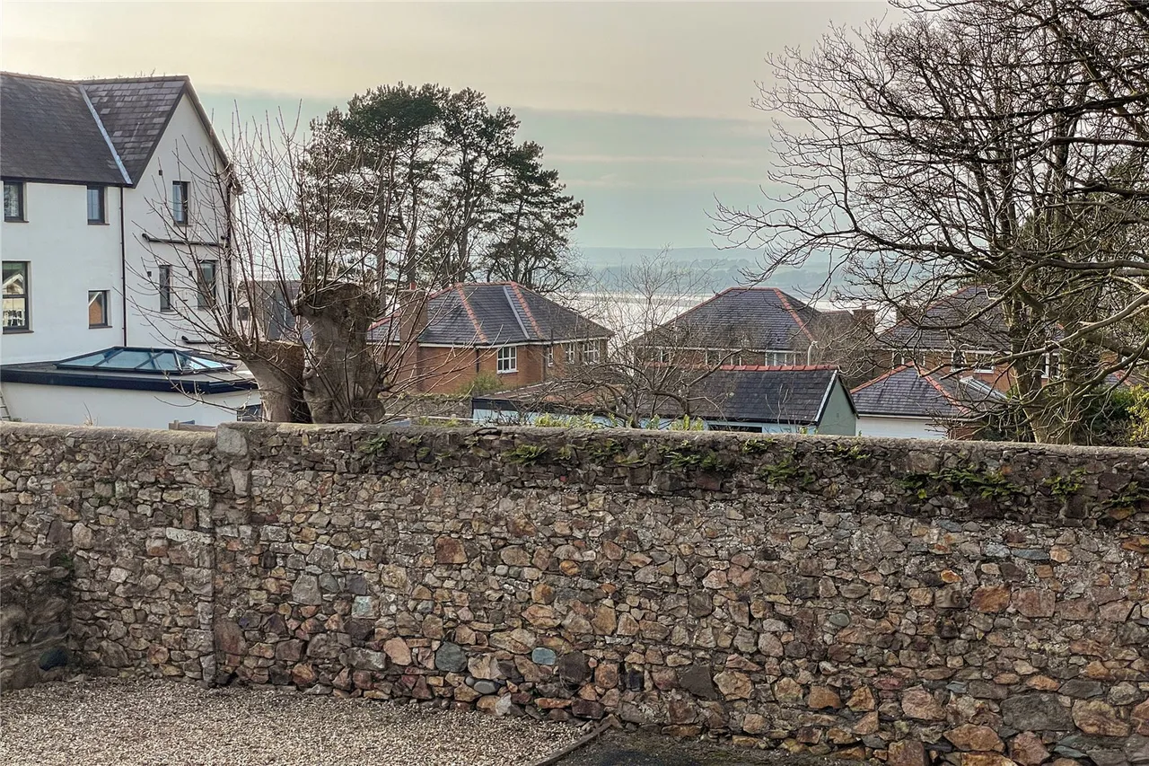 Priestley Road, Caernarfon, photo 27