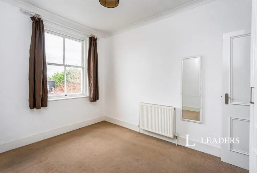 Sydney Road, Haywards Heath, RH16, photo 4