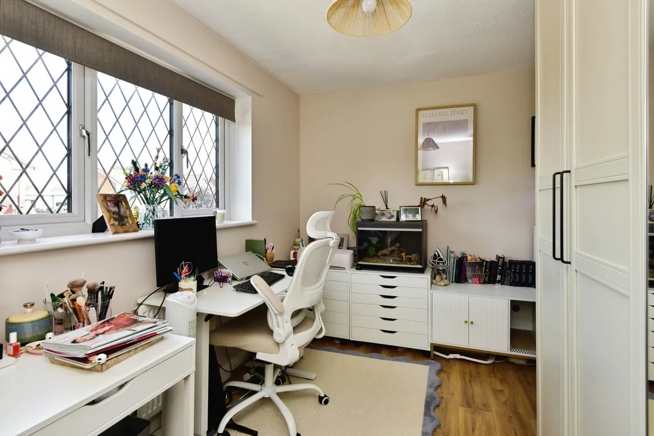 Chesterton Grove, Ettiley Heath, Sandbach, Cheshire, CW11, photo 10