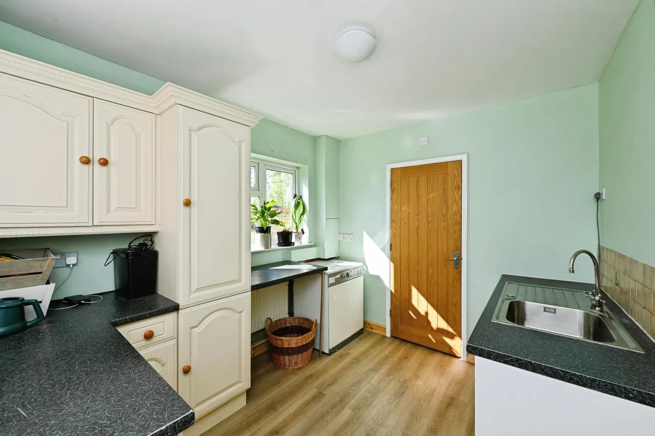 Baulkins Drove, Sutton Saint James, PE12, photo 7