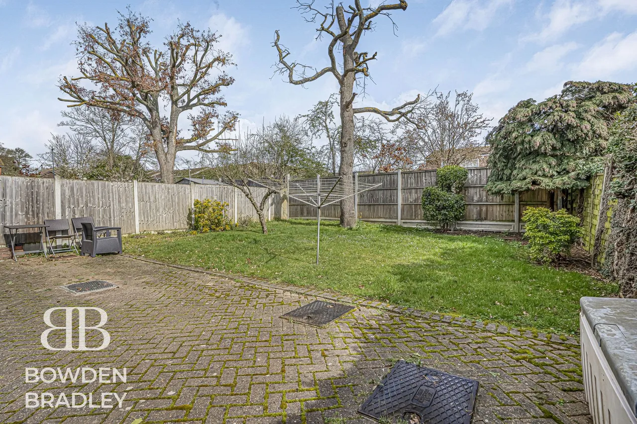 The Brambles, Chigwell, IG7, photo 12